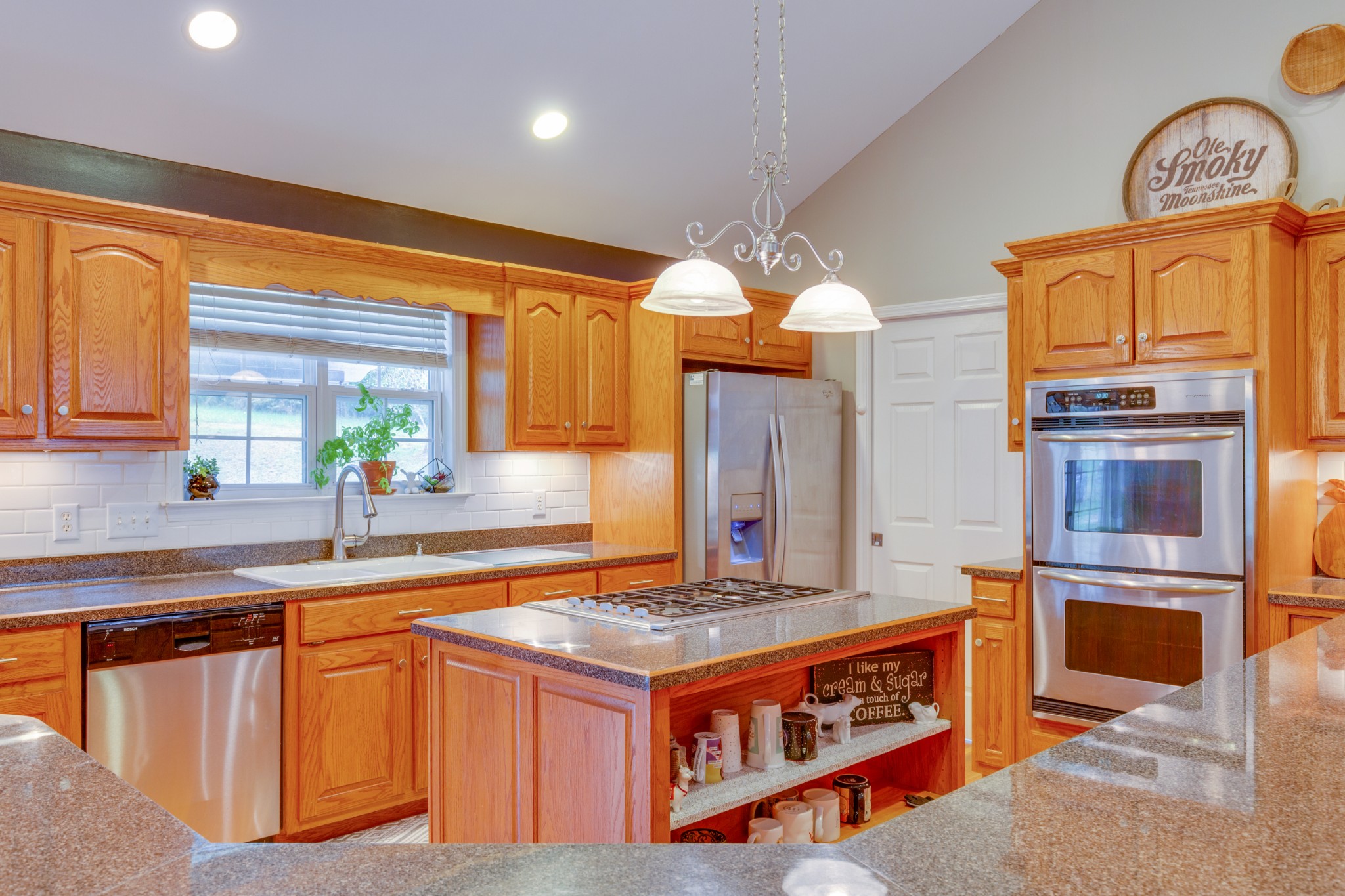 1706 Vaughn Road Columbia, TN 38401 - Photo 14 of 35 Gallery Image 14