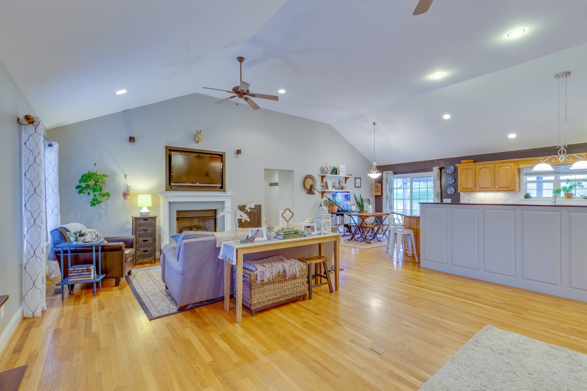 1706 Vaughn Road Columbia, TN 38401 - Photo 6 of 35 Gallery Image 6