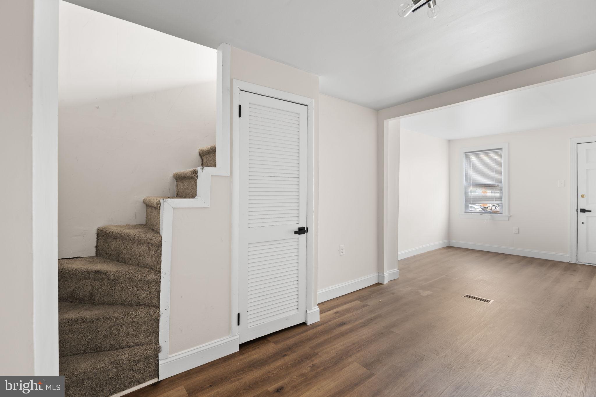 322 South Poppleton Street Baltimore, MD 21230 - Photo 7 of 34 Bright and airy living space awaits!