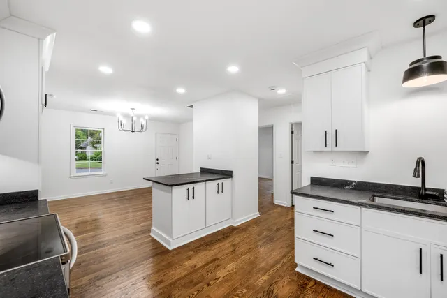 $319,000 | 3115 South Lafayette Circle, Memphis, TN 38111