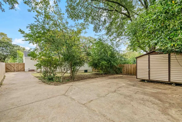 $319,000 | 3115 South Lafayette Circle, Memphis, TN 38111