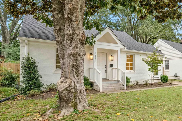$319,000 | 3115 South Lafayette Circle, Memphis, TN 38111
