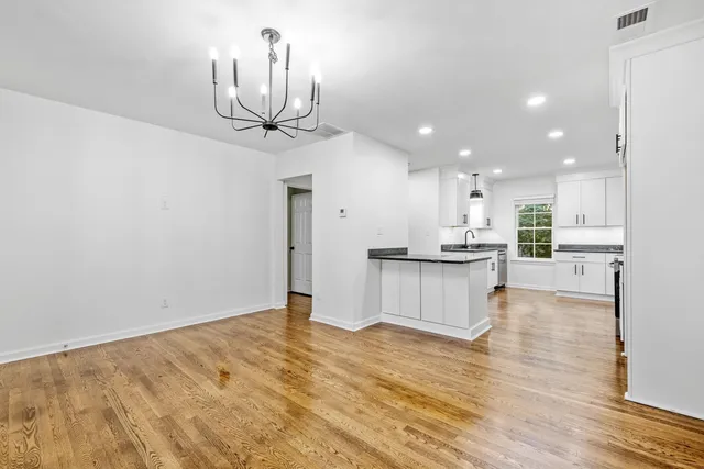 $319,000 | 3115 South Lafayette Circle, Memphis, TN 38111