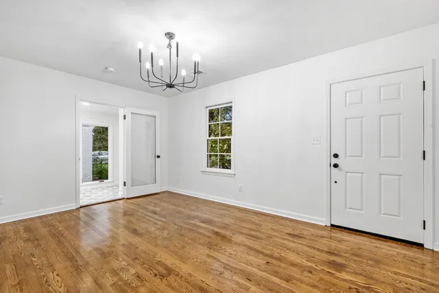 $319,000 | 3115 South Lafayette Circle, Memphis, TN 38111