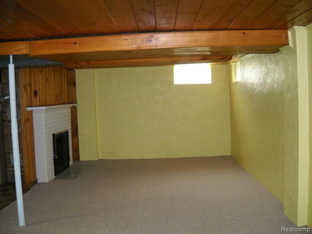 28310 Five Mile Road Livonia, MI 48154 - Photo 18 of 28 DSCN2202.jpg