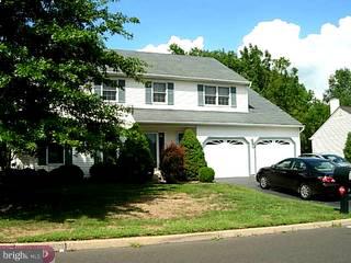 327 Kilburn Road Langhorne, PA 19047 - Photo 2 of 6 Gallery Image 2