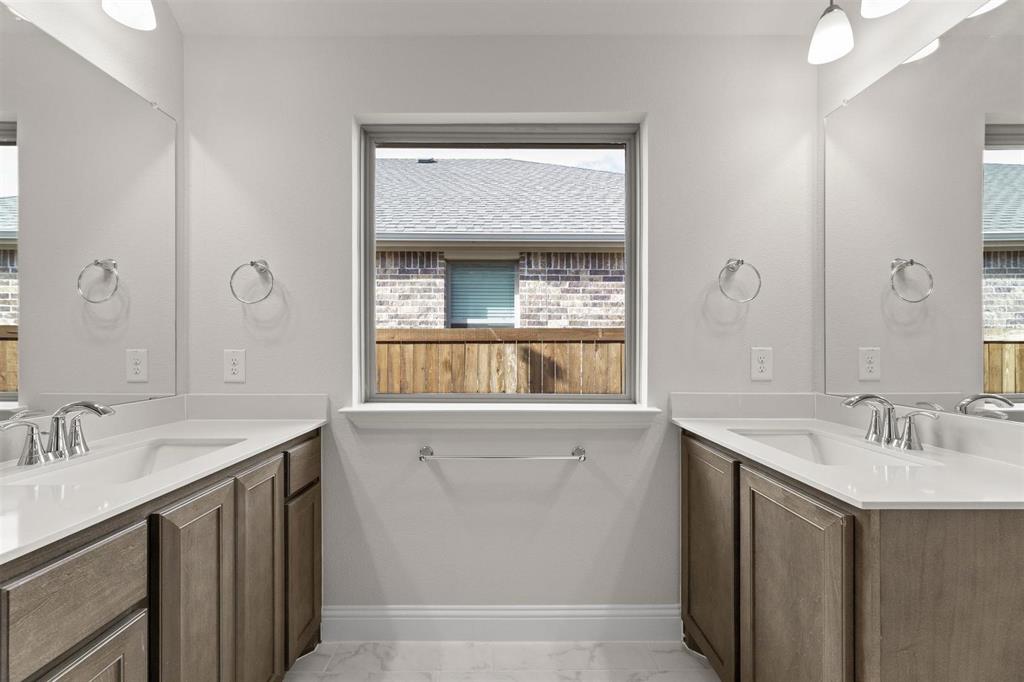 1415 Colorado Road Van Alstyne, TX 75495 - Photo 15 of 21 Coppel_14_Representative Photo