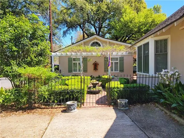 $949,000 | 627 Williams Avenue, Natchitoches, LA 71457