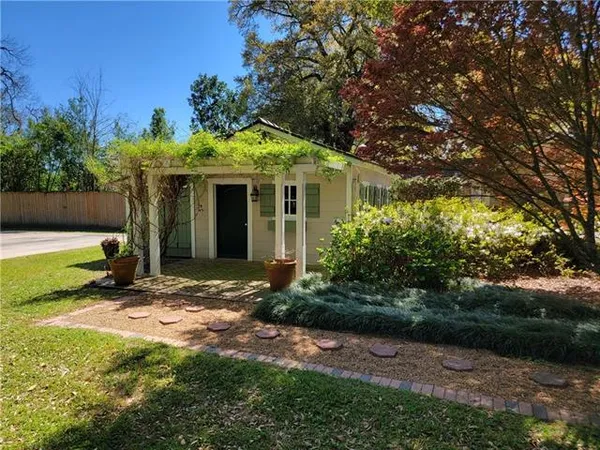 $949,000 | 627 Williams Avenue, Natchitoches, LA 71457