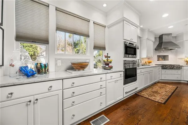 $949,000 | 627 Williams Avenue, Natchitoches, LA 71457