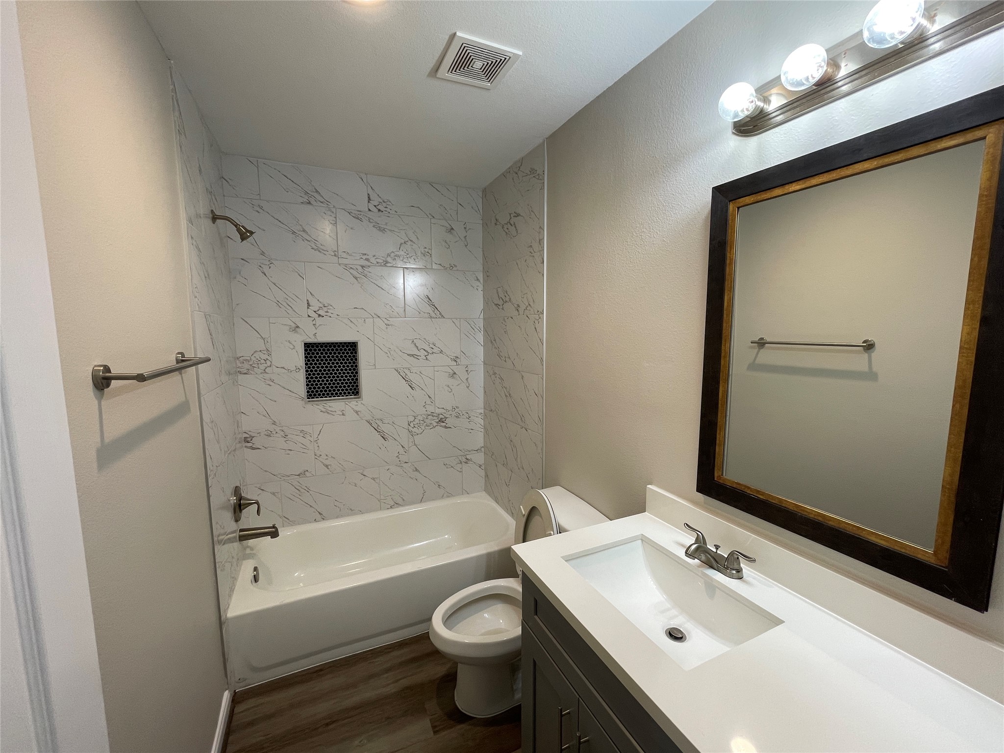 3340 Simmons Street Houston, TX 77004 - Photo 4 of 7