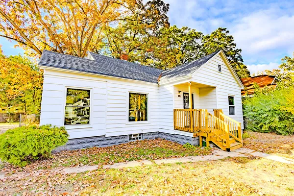 $120,000 | 2525 Reynolds Street, Muskegon Heights, MI 49444