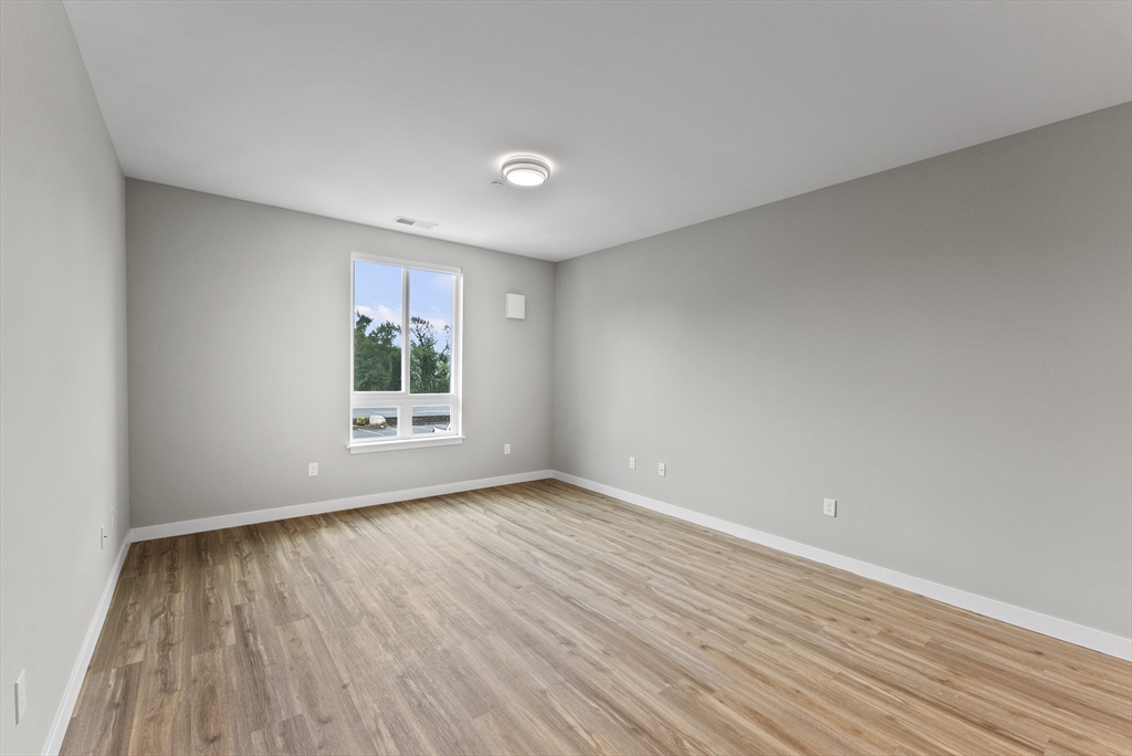 999 Main Street, Unit 207 Hanson, MA 02341 - Photo 11 of 21