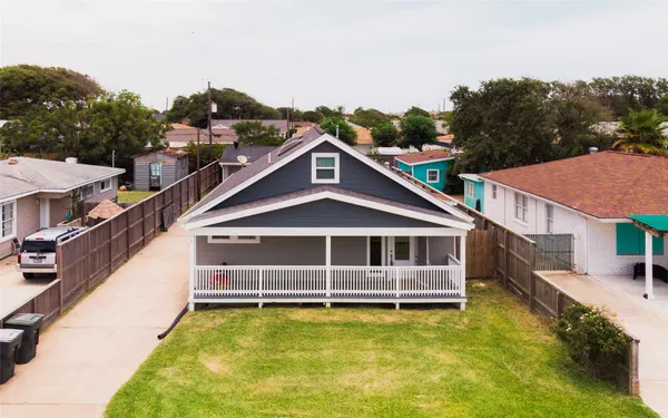 a view of a house with a swimming pool