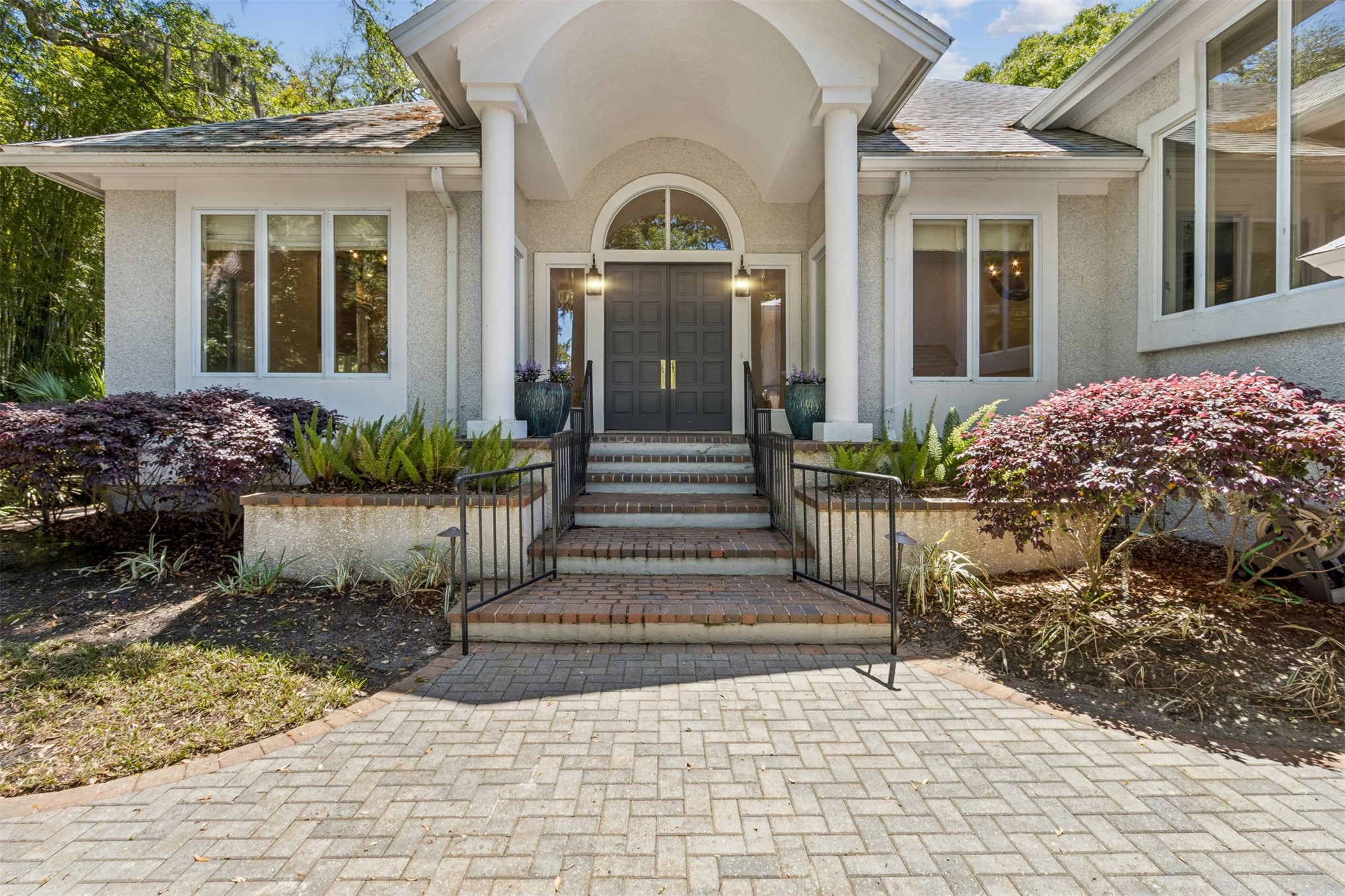 4 Salt Marsh Drive Fernandina Beach, FL 32034 - Photo 2 of 60 a front view of a house