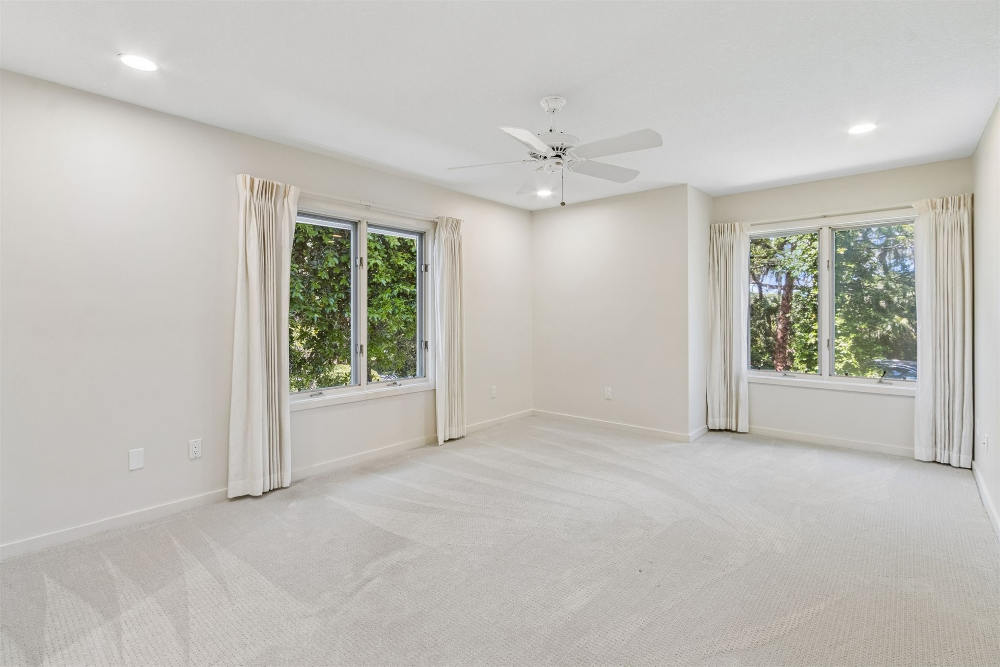 4 Salt Marsh Drive Fernandina Beach, FL 32034 - Photo 27 of 60 a view of an empty room with a window