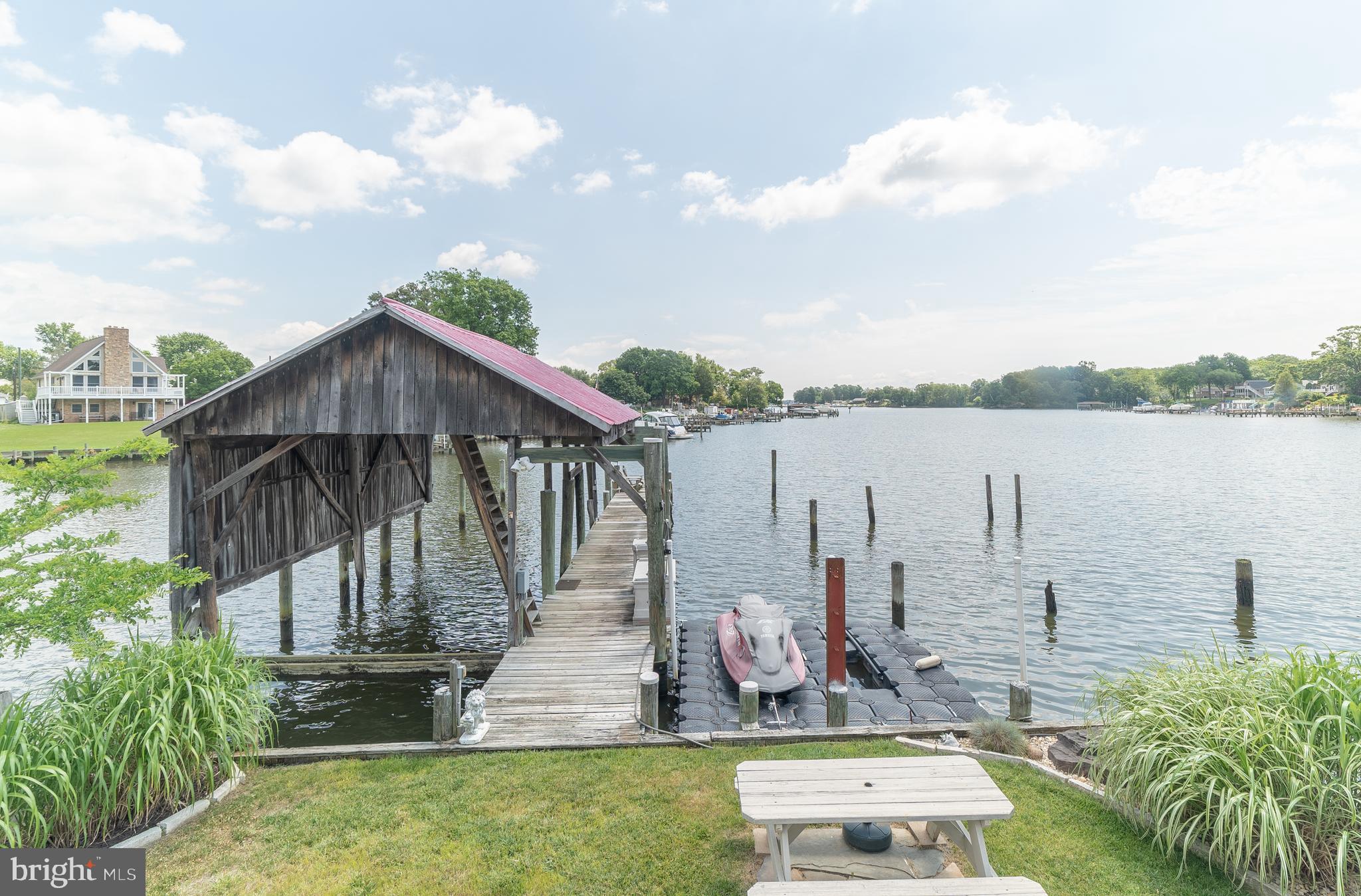 341 Worton Road Baltimore, MD 21221 - Photo 16 of 57 Boat House- With Loft Storage