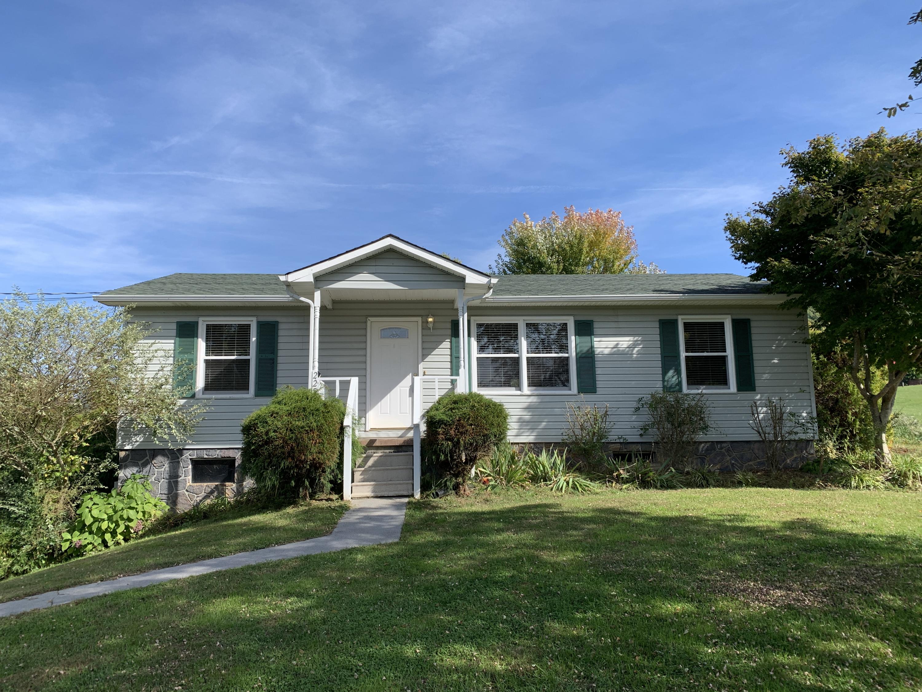 225 Hamilton Road Elizabethton, TN 37643 - Photo 1 of 43 IMG_7016