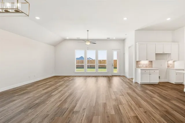 $509,000 | 188 Mountain Laurel Drive, Waxahachie, TX 75165