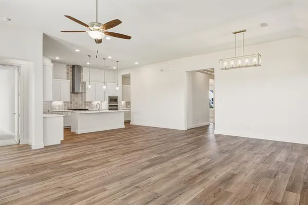 $509,000 | 188 Mountain Laurel Drive, Waxahachie, TX 75165