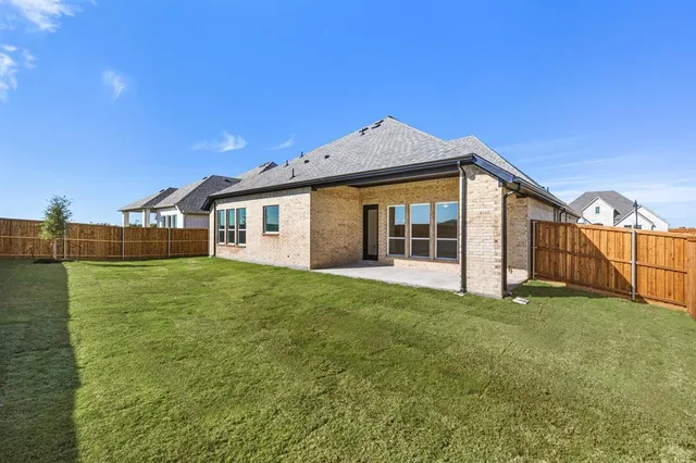 $509,000 | 188 Mountain Laurel Drive, Waxahachie, TX 75165