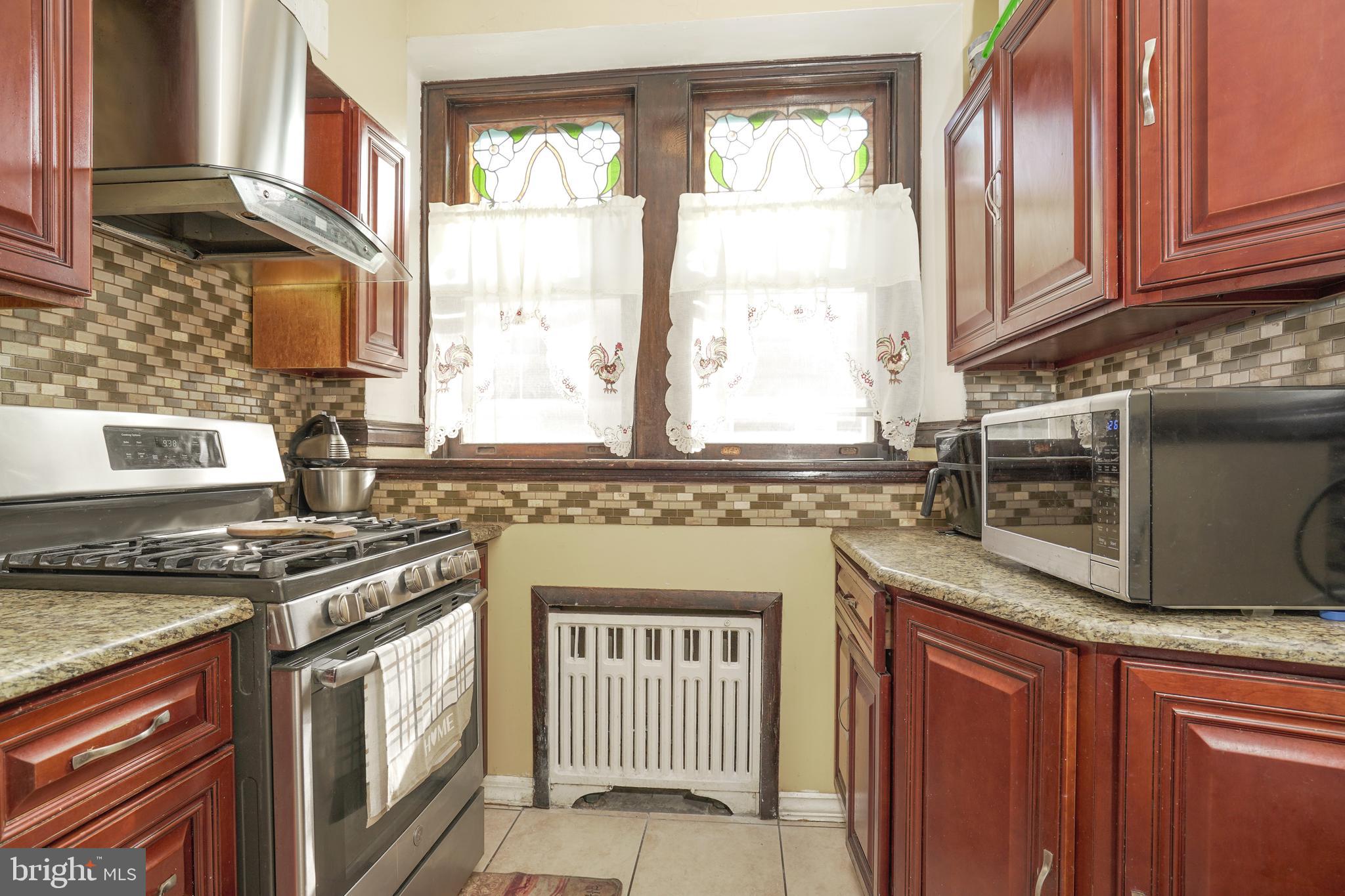 6931 Rutland Street Philadelphia, PA 19149 - Photo 11 of 33 Kitchen