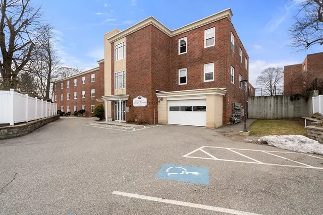 $455,000 | 145 Hancock Street, Unit 307, Braintree, MA 02184