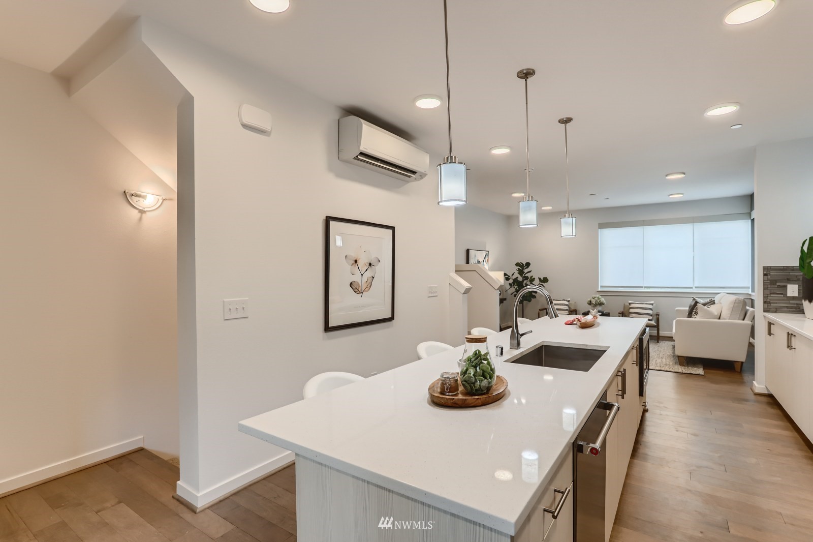 15873 Northeast 14th Road, Unit 7 7 Bellevue, WA 98008 - Photo 4 of 16 a view of a dining room and livingroom