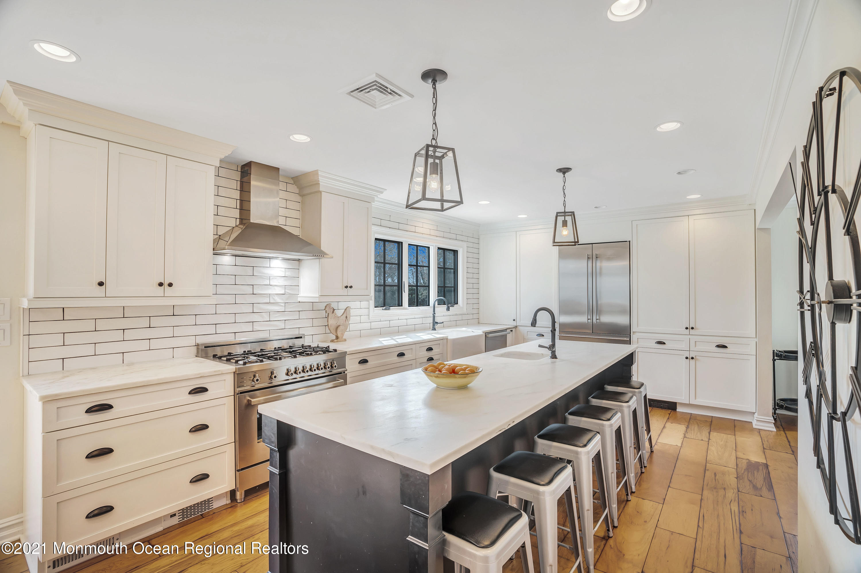2807 Constitution Way Wall, NJ 07719 - Photo 9 of 65 MODERN FARMHOUSE KITCHEN