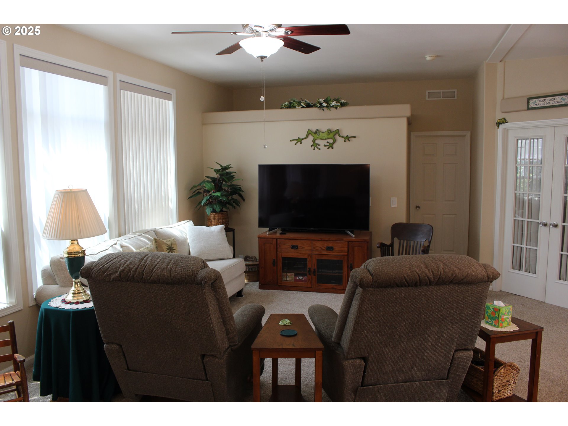 119 Jensen Way Lakeside, OR 97449 - Photo 13 of 44