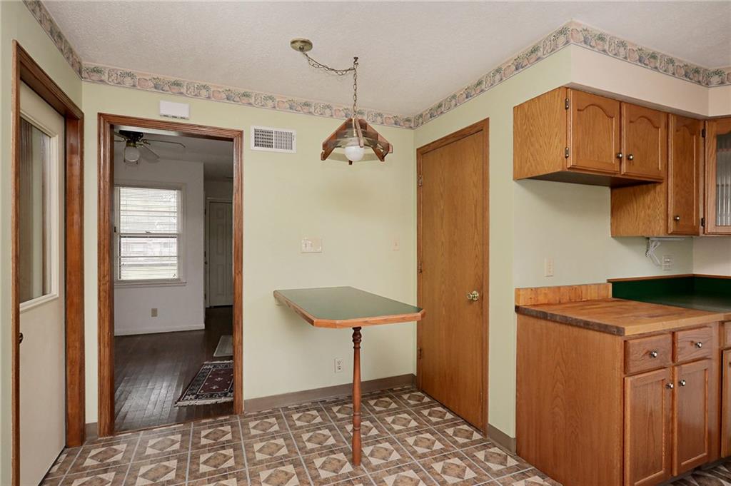 6230 Clydes Road Indianapolis, IN 46268 - Photo 11 of 32 Gallery Image 11