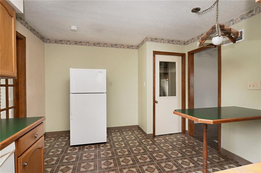 6230 Clydes Road Indianapolis, IN 46268 - Photo 12 of 32 Gallery Image 12
