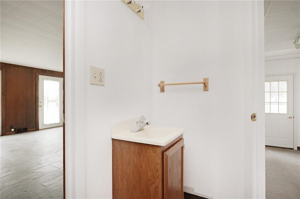 6230 Clydes Road Indianapolis, IN 46268 - Photo 23 of 32 Gallery Image 23