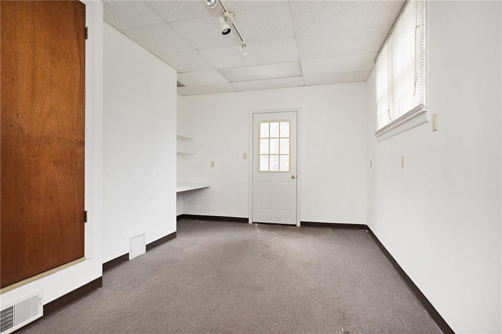 6230 Clydes Road Indianapolis, IN 46268 - Photo 25 of 32 Gallery Image 25