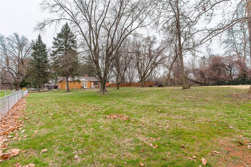 6230 Clydes Road Indianapolis, IN 46268 - Photo 29 of 32 Gallery Image 29