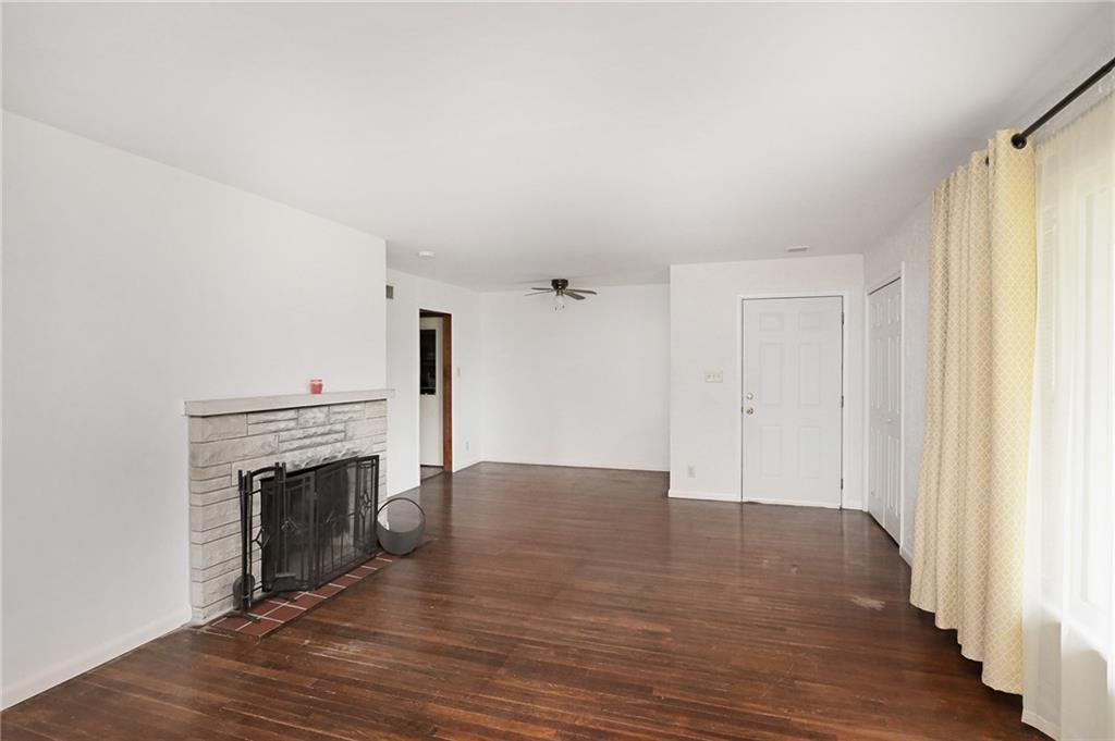 6230 Clydes Road Indianapolis, IN 46268 - Photo 7 of 32 Gallery Image 7