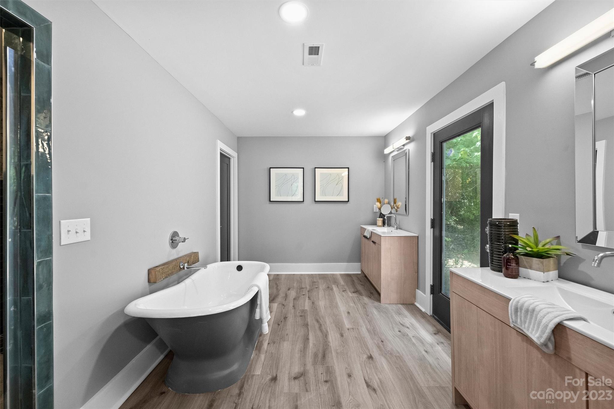 4600 Rounding Run Road Charlotte, NC 28277 - Photo 20 of 33 a bathroom with a sink and mirror