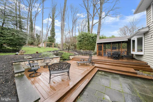 $665,000 | 1146 Valley Drive, Pasadena, MD 21122