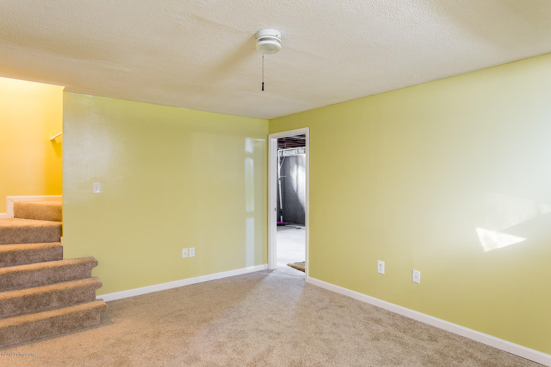 12224 Ridgemont Road Louisville, KY 40229 - Photo 25 of 31 Basement - Family Room