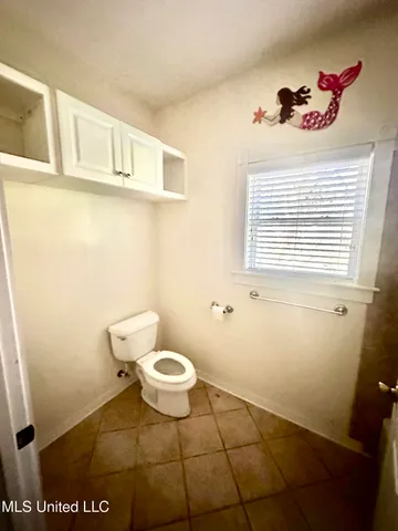 $259,000 | 1535 Holly Trail Southeast, Brookhaven, MS 39601