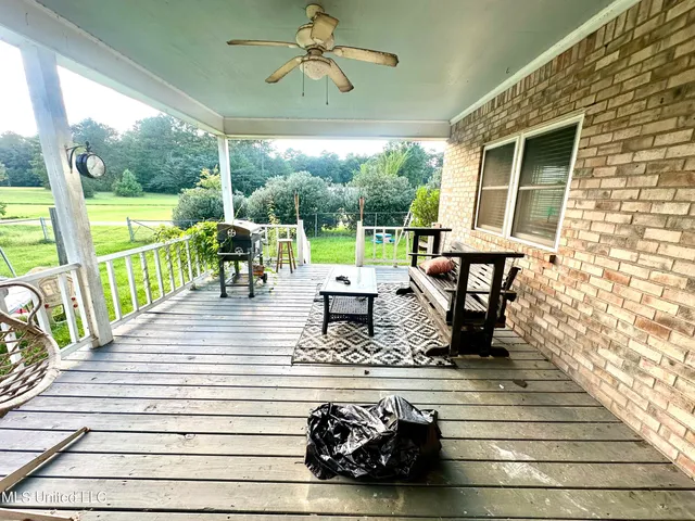 $259,000 | 1535 Holly Trail Southeast, Brookhaven, MS 39601