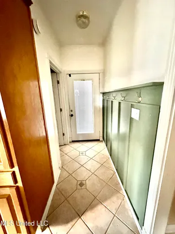 $259,000 | 1535 Holly Trail Southeast, Brookhaven, MS 39601