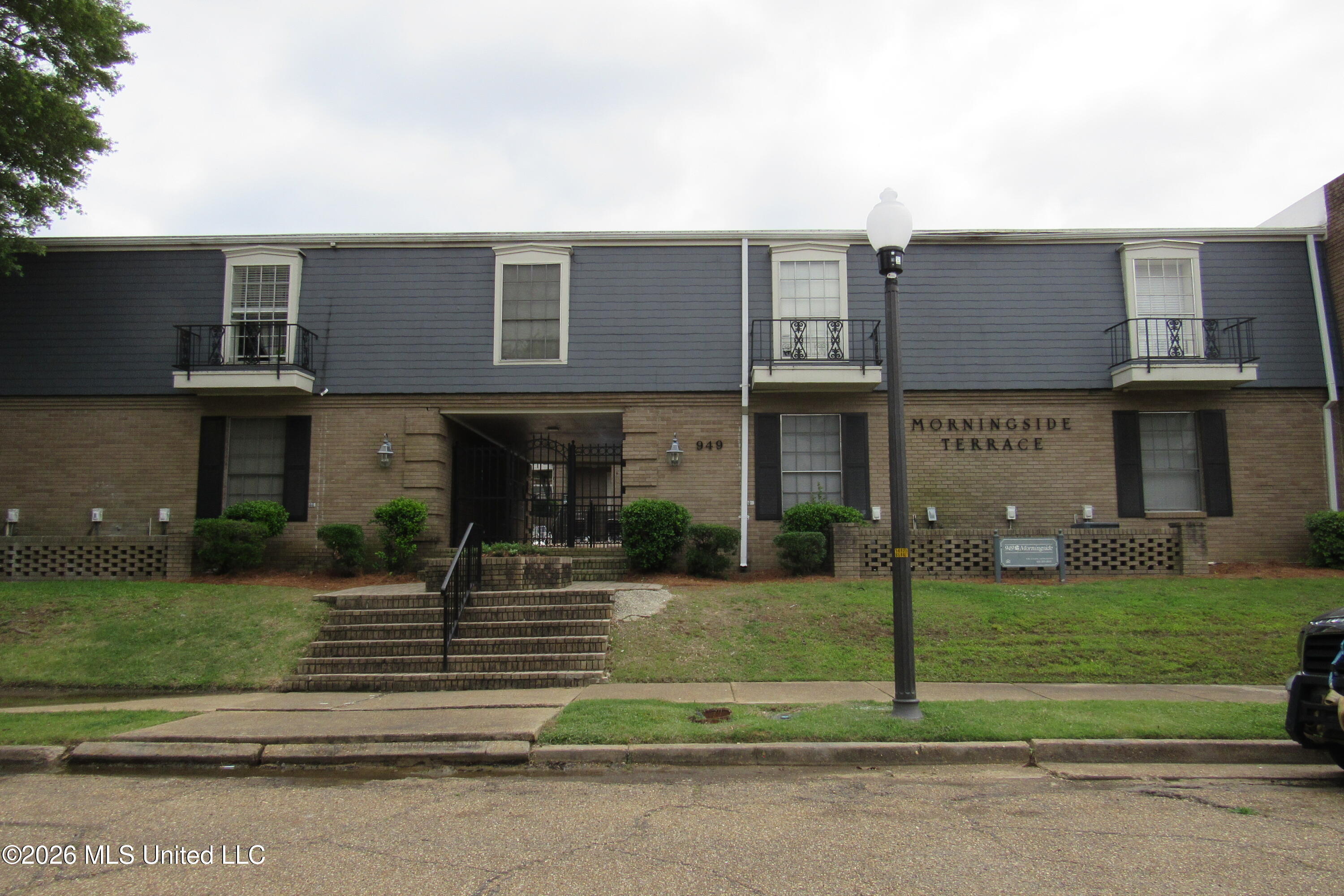 949 Morningside Street, Unit C25 Jackson, MS 39202 - Photo 1 of 10 9BF870CA-CB95-4D98-968C-AD096E4526ED