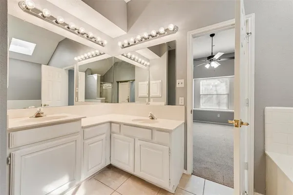 $2,200 | 1220 Royal Crescent Drive, Bedford, TX 76021