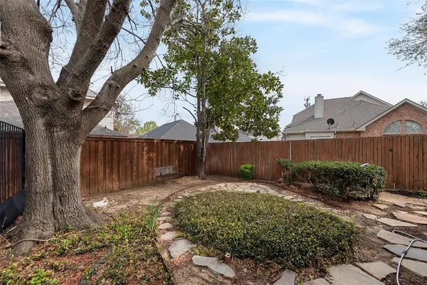 $2,200 | 1220 Royal Crescent Drive, Bedford, TX 76021