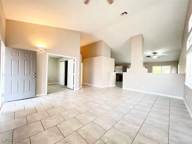 $2,300 | 2886 Skowhegan Drive, Henderson, NV 89074
