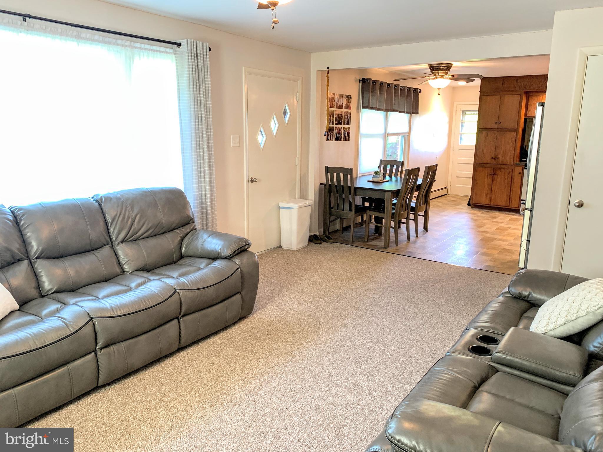 394 West Newport Road Lititz, PA 17543 - Photo 2 of 6