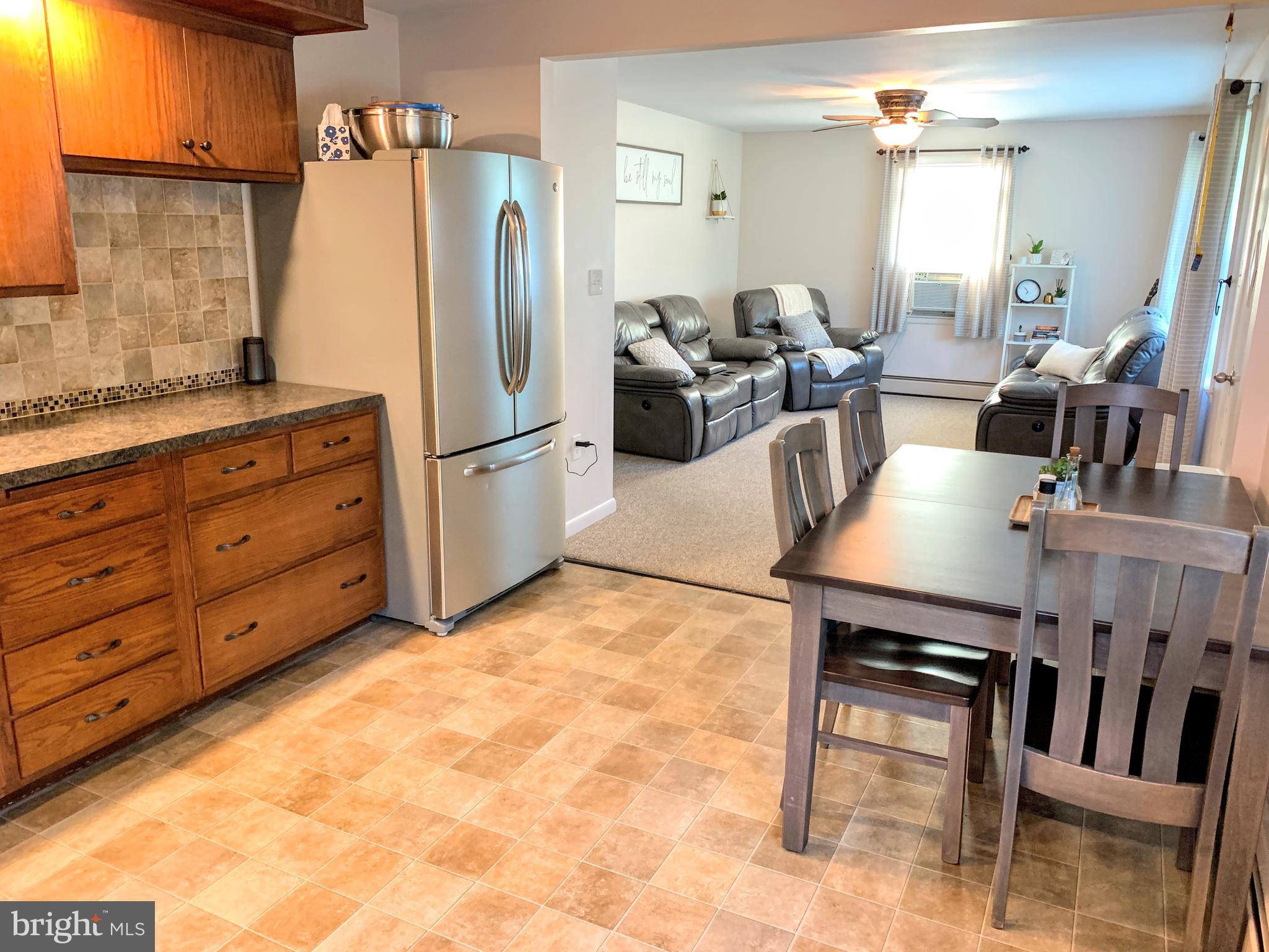 394 West Newport Road Lititz, PA 17543 - Photo 4 of 6