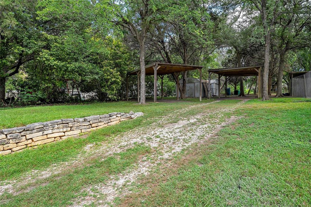 4000 Fox Ridge Road Lorena, TX 76655 - Photo 33 of 39