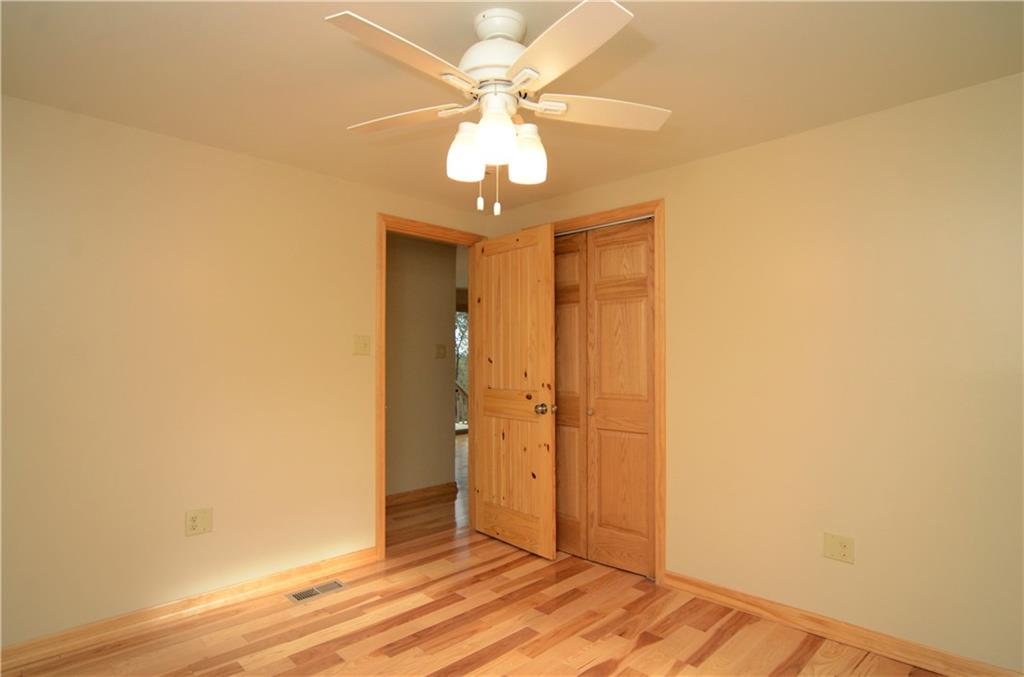 4192 Battle Ridge Road McDonald, PA 15057 - Photo 14 of 25 Gallery Image 14